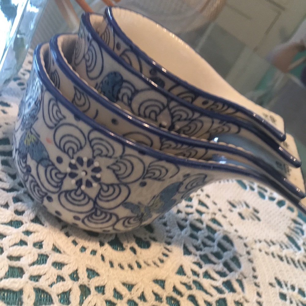 Dutch Wax measuring cups, EUC - Picture 3 of 6